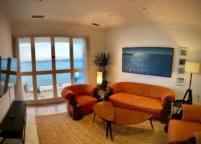 Marinas De La Bahia *